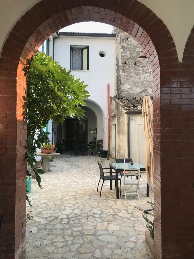 B&B Pozzo Dei Desideri 피시아노 외부 사진